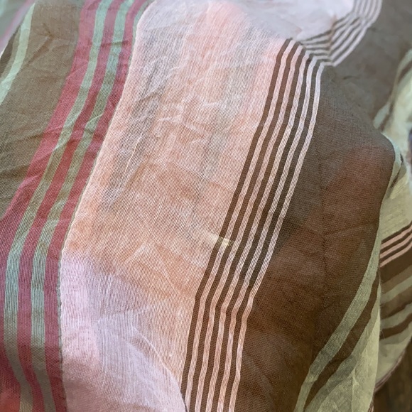 NWOT EX10 blouse - Picture 5 of 6